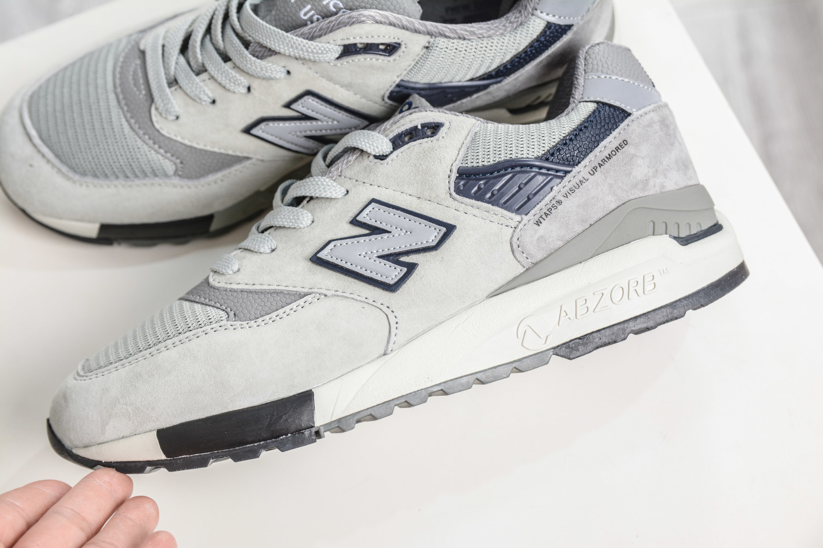 220 New Balance M998 Made in USA NB新百伦高端美产血统系列经典复古休闲运动慢跑鞋 M998WT-Chinese UA Cheap High Quatity Brand Clothes Bags handbags Sneakers wholesale wholesaler seller from China Factory suppliers Fashion Clothing Shoes best Quality Beautiful Price 220 New Balance M998 Made in USA NB新百伦高端美产血统系列经典复古休闲运动慢跑鞋 M998WT