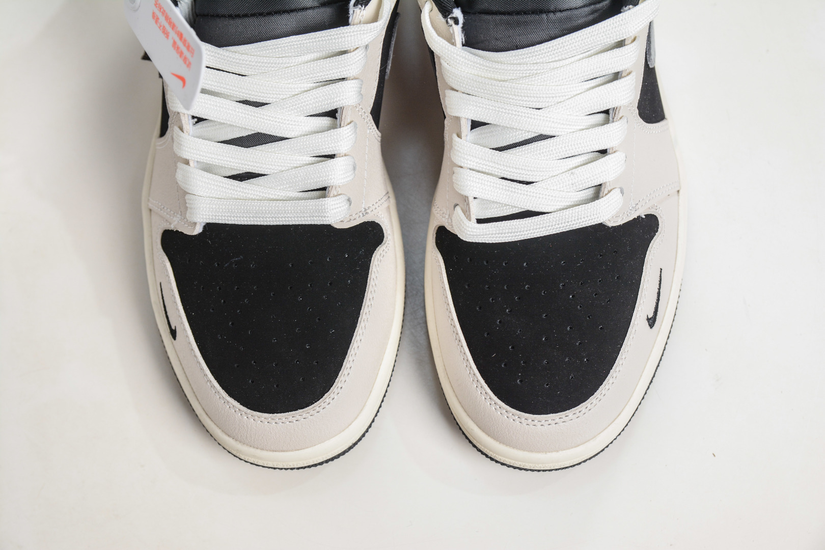 270 Dior x Air Jordan 1 Low 迪奥联名-米黑灰钩 LD8888-012-Chinese UA Cheap High Quatity Brand Clothes Bags handbags Sneakers wholesale wholesaler seller from China Factory suppliers Fashion Clothing Shoes best Quality Beautiful Price 270 Dior x Air Jordan 1 Low 迪奥联名-米黑灰钩 LD8888-012