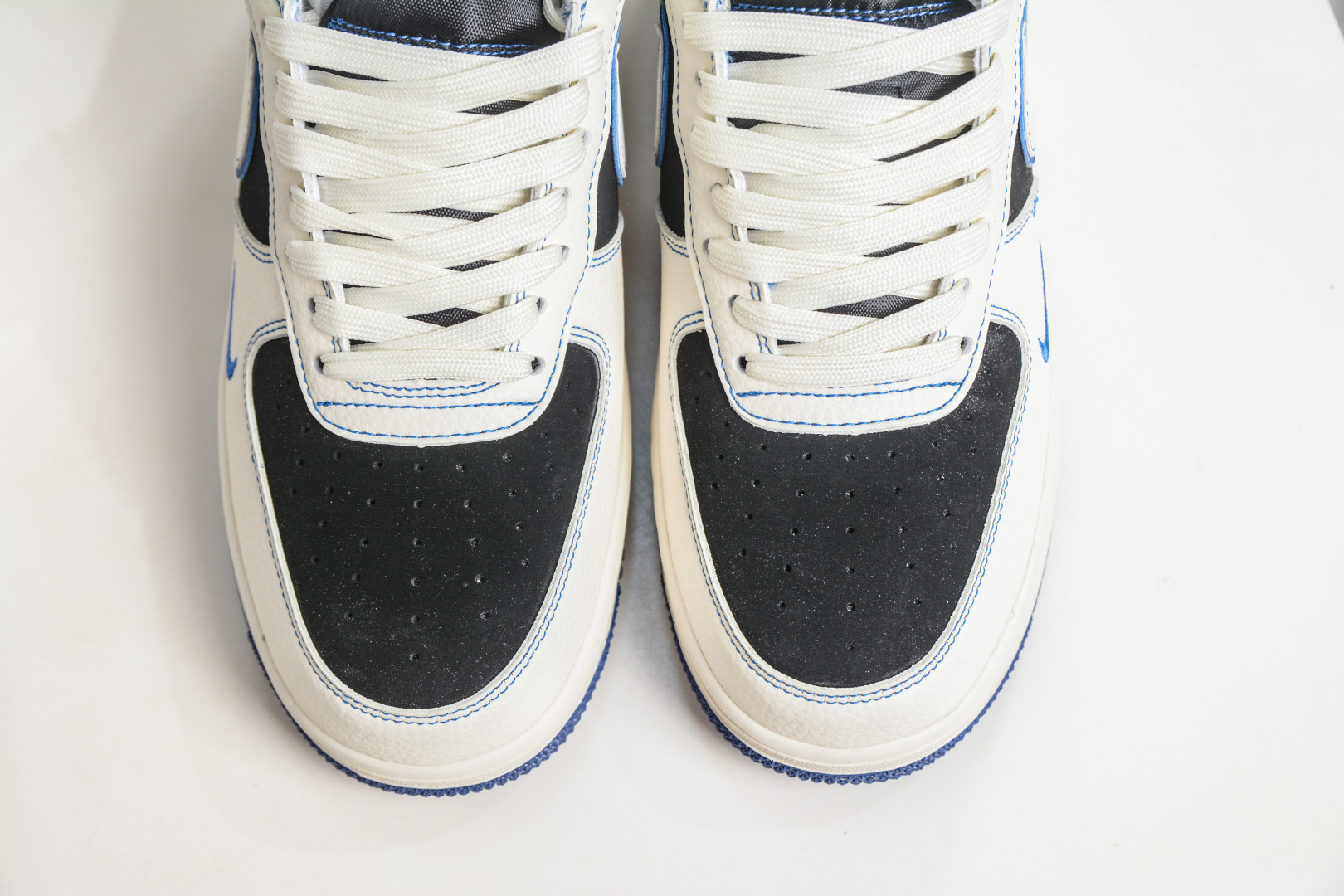 260 Stussy x NIke Air Force 1 斯图西联名-黑白蓝 DN1688-811-Chinese UA Cheap High Quatity Brand Clothes Bags handbags Sneakers wholesale wholesaler seller from China Factory suppliers Fashion Clothing Shoes best Quality Beautiful Price 260 Stussy x NIke Air Force 1 斯图西联名-黑白蓝 DN1688-811
