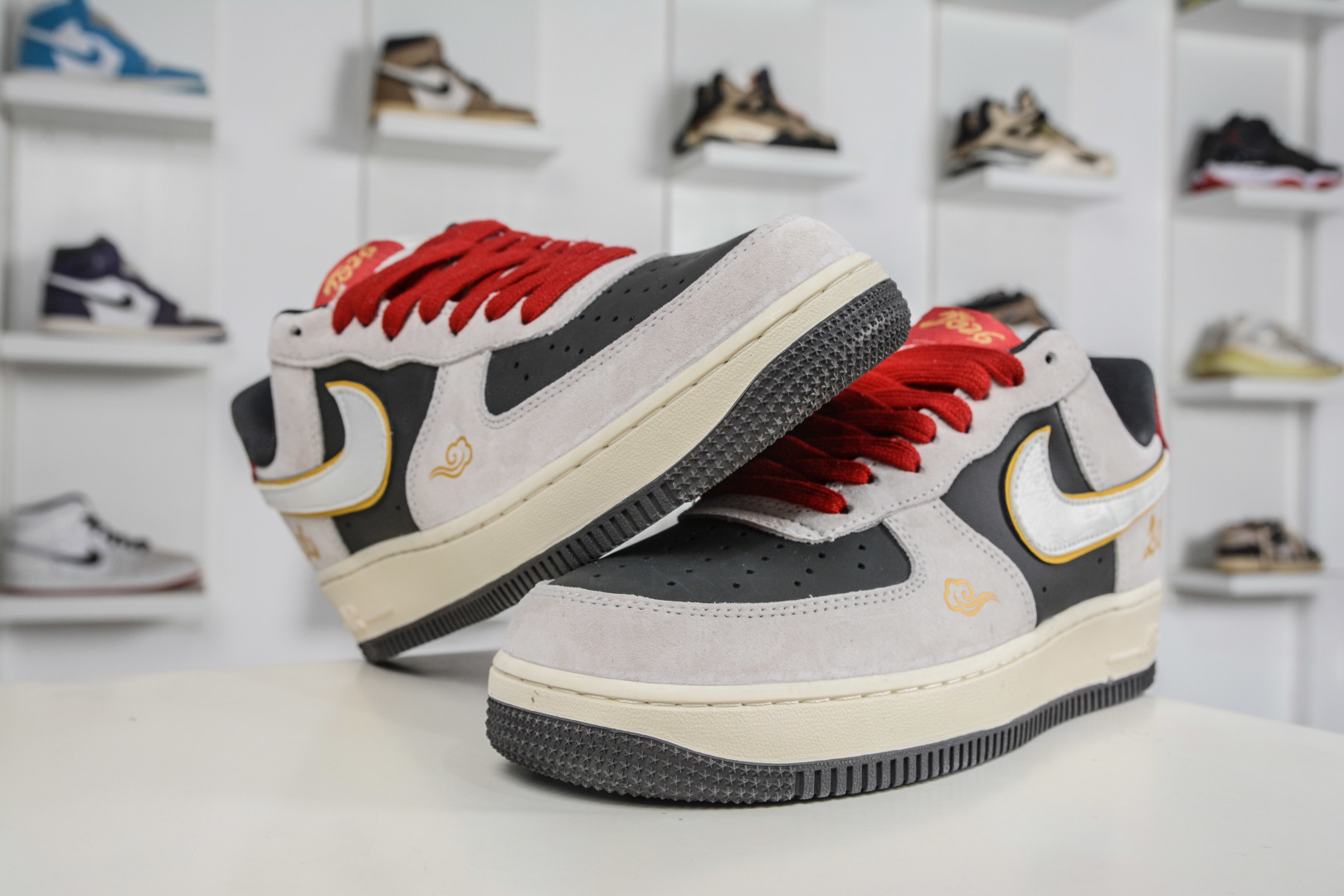 260 Nike Air Force 1 Low 07 马年限定 白灰红 KD1688-006