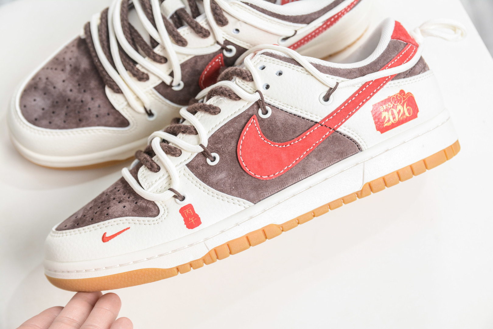 Nike Dunk Low 马年限定 白棕绑带 YX5066-C66 Nike Dunk Low 马年限定 白棕绑带 YX5066-C66