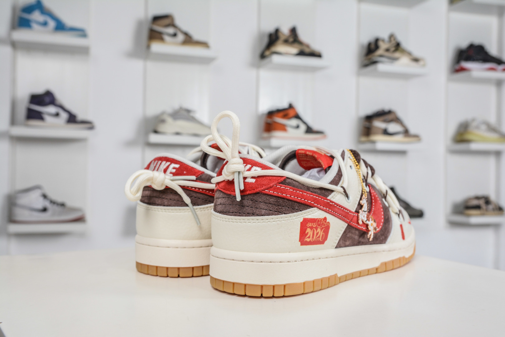 Nike Dunk Low 马年限定 白棕绑带 YX5066-C66 Nike Dunk Low 马年限定 白棕绑带 YX5066-C66