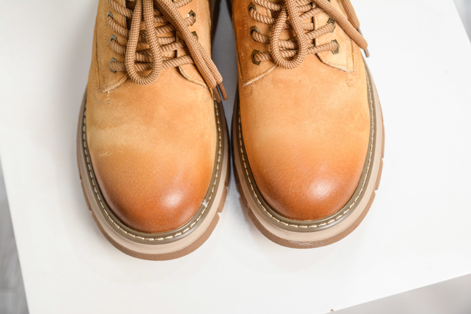 Timberland添柏岚/天伯伦 秋冬新品(毛绒内里保暖锁热)秋冬必备户外休闲大黄靴系列 Timberland添柏岚/天伯伦 秋冬新品(毛绒内里保暖锁热)秋冬必备户外休闲大黄靴系列