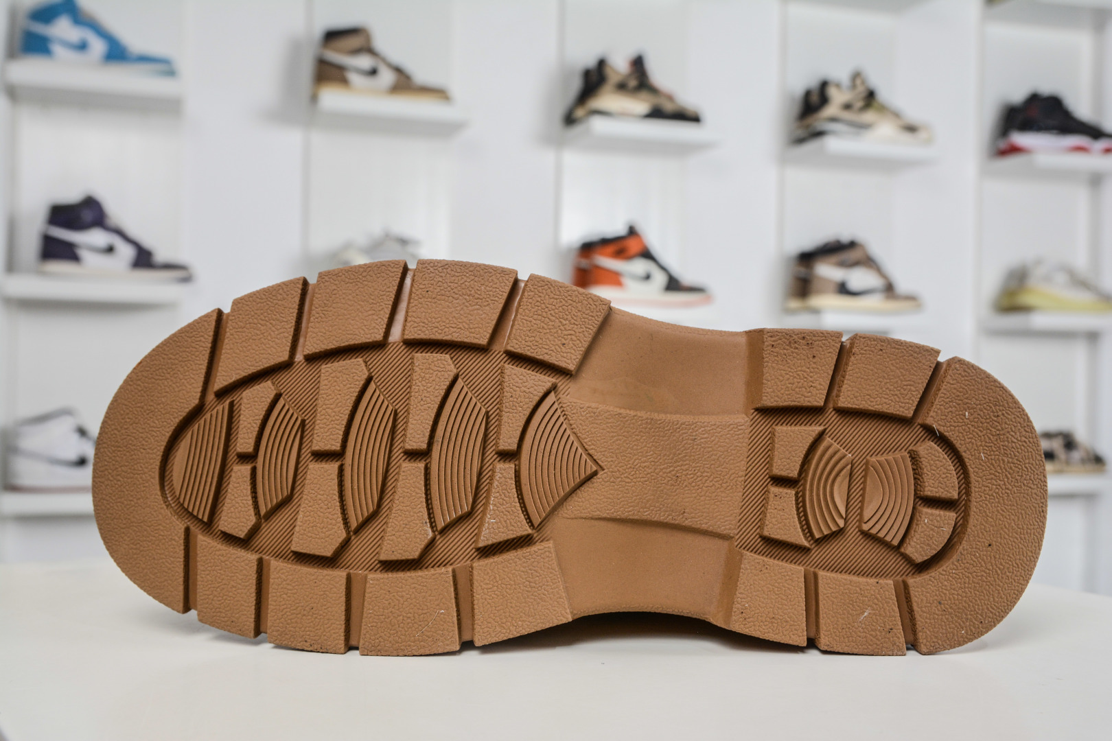 Timberland添柏岚/天伯伦 秋冬新品(毛绒内里保暖锁热)秋冬必备户外休闲大黄靴系列 Timberland添柏岚/天伯伦 秋冬新品(毛绒内里保暖锁热)秋冬必备户外休闲大黄靴系列