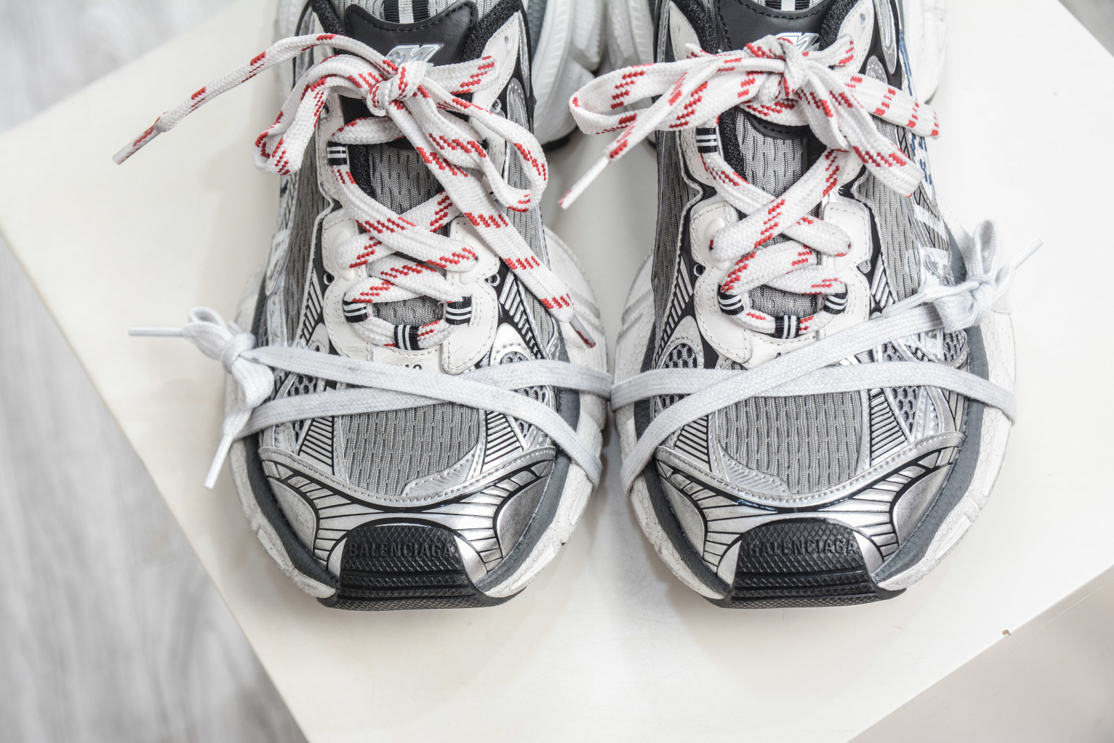 350 XA版本顶级BALENCIAGA 3XL Sneakers 巴黎世家十代 水印logo字母标 3XL巴黎老爹一脚蹬 840090 W3XSG 9239