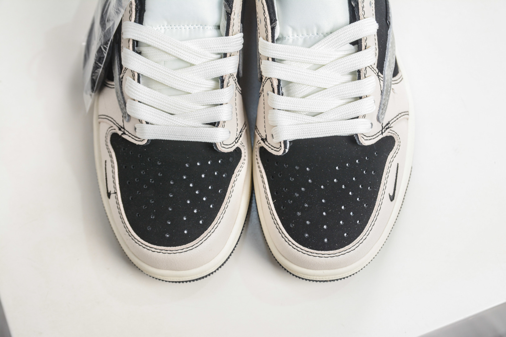 270 TS x Air Jordan x DIOR AJ1 Low 倒钩低帮迪奥联名-黑白灰 XS2025-083