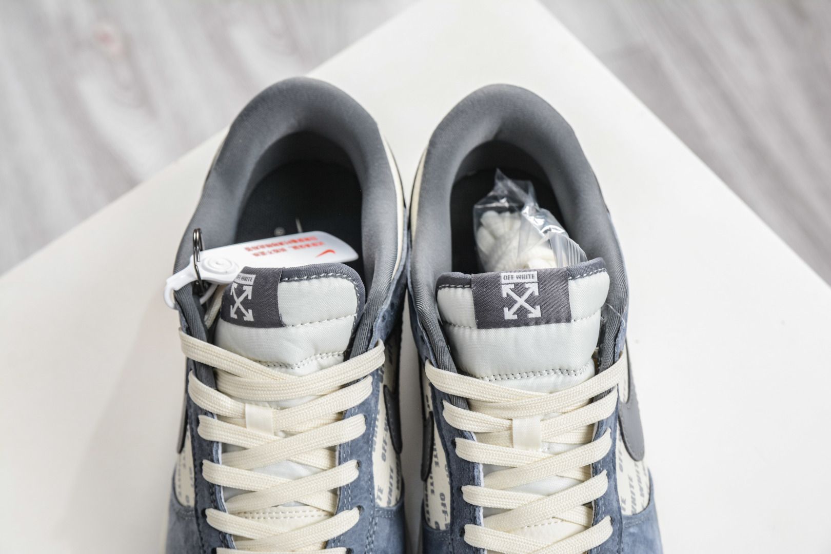 Nike SB Dunk Low x OFF-WHITE OW联名-雾霾蓝灰 TX1688-001 Nike SB Dunk Low x OFF-WHITE OW联名-雾霾蓝灰 TX1688-001