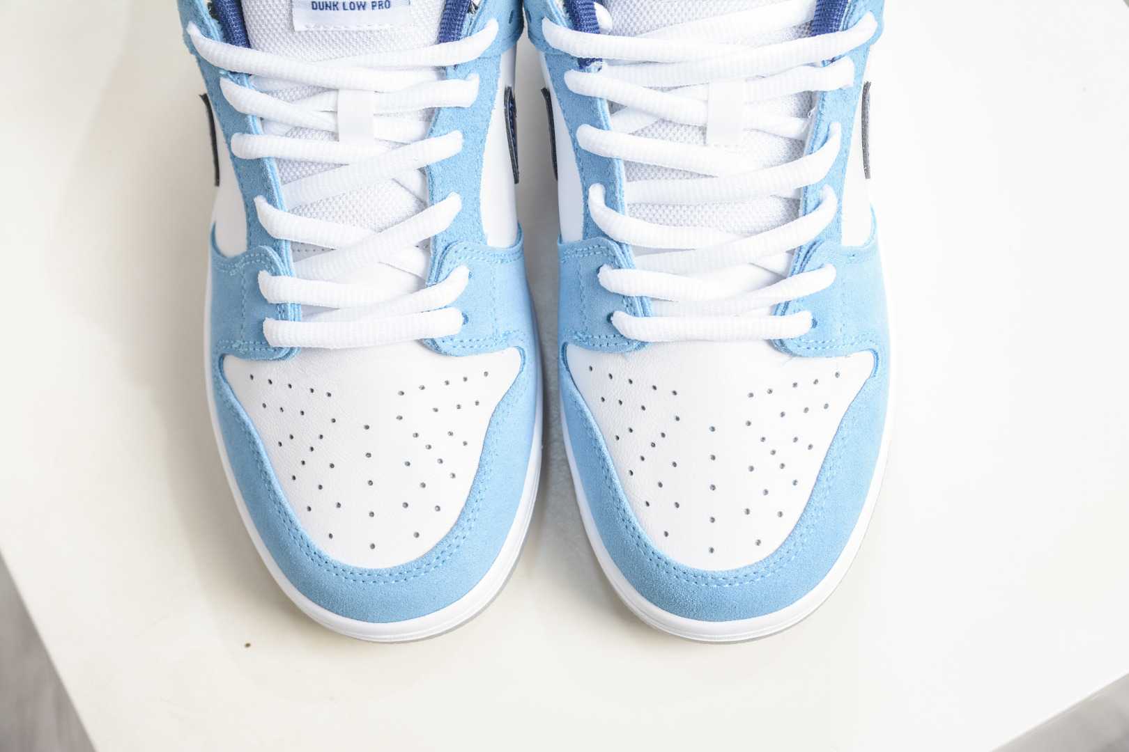 250 Nike Dunk SB 青空紫苑 蓝白 当晨曦前的淡蓝浸染鞋面 BP0508-038-Chinese UA Cheap High Quatity Brand Clothes Bags handbags Sneakers wholesale wholesaler seller from China Factory suppliers Fashion Clothing Shoes best Quality Beautiful Price 250 Nike Dunk SB 青空紫苑 蓝白 当晨曦前的淡蓝浸染鞋面 BP0508-038
