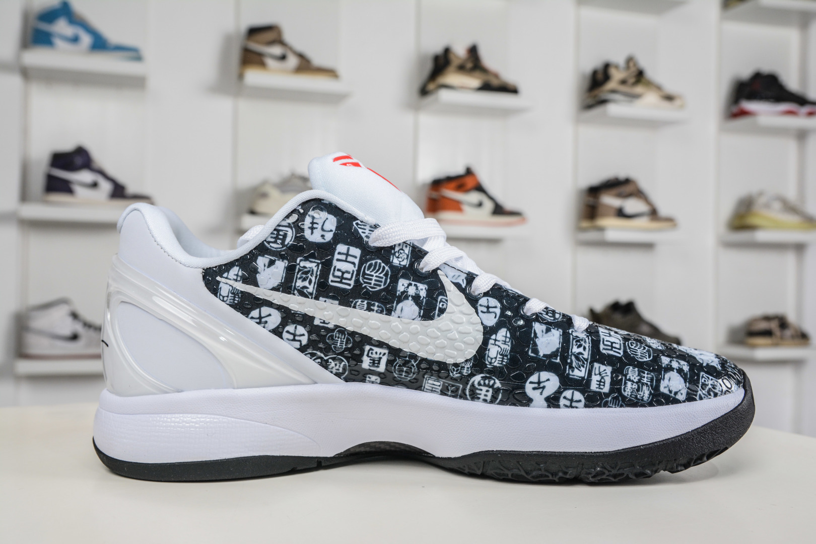 360 Nike Zoom Kobe VI 马年限定 CNY新年款 耐克 科比6代系列 低帮复刻实战运动低帮文化篮球鞋 CW2190-028
