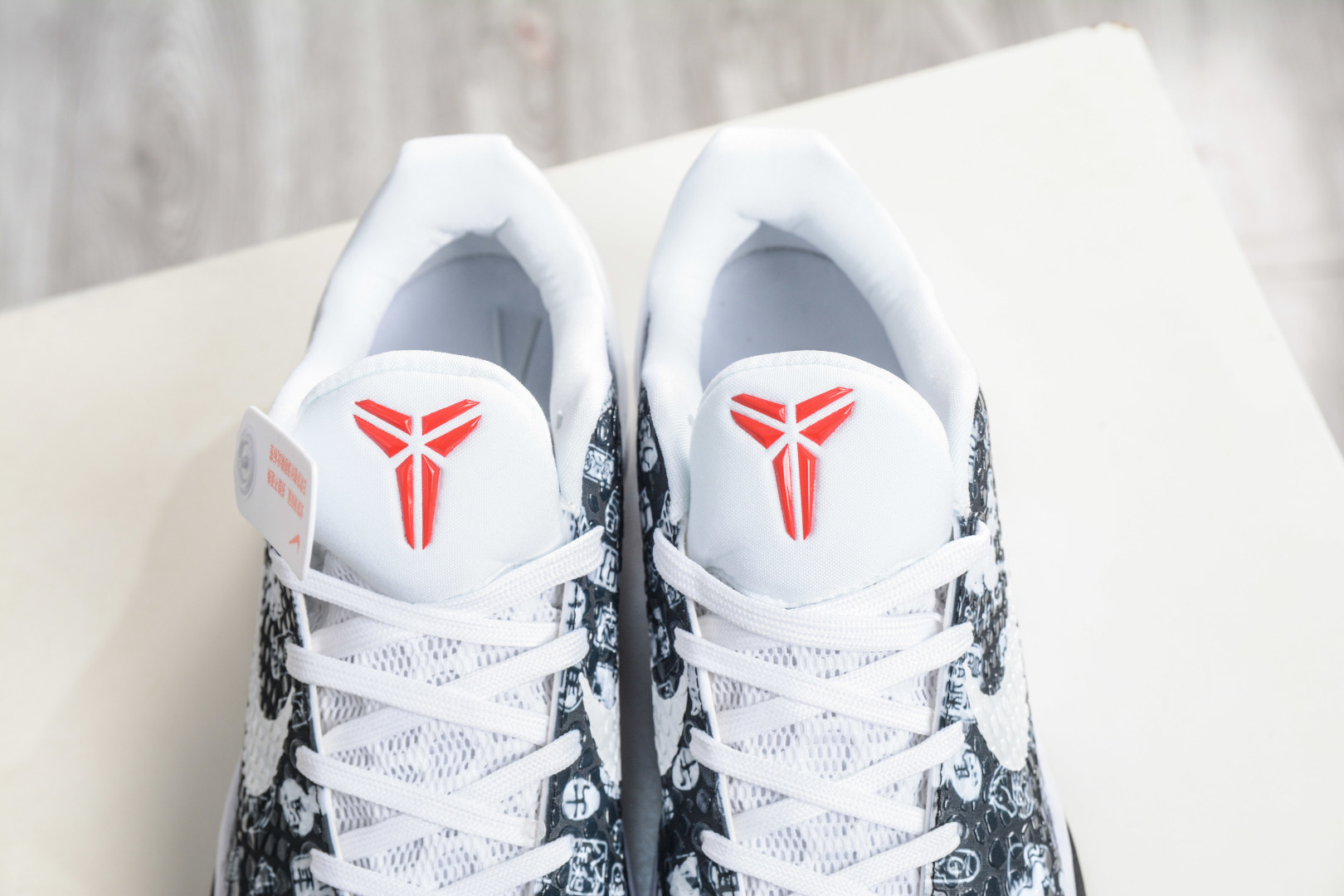 360 Nike Zoom Kobe VI 马年限定 CNY新年款 耐克 科比6代系列 低帮复刻实战运动低帮文化篮球鞋 CW2190-028