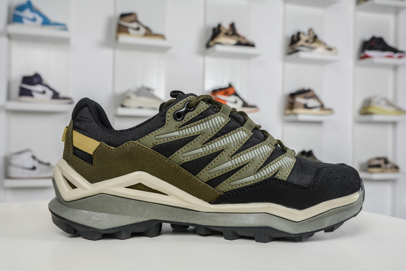 LOWA Maddox PRO GTX LO SL 德国徒步鞋MK1户外作战靴防水防滑透气登山鞋 LOWA Maddox PRO GTX LO SL 德国徒步鞋MK1户外作战靴防水防滑透气登山鞋