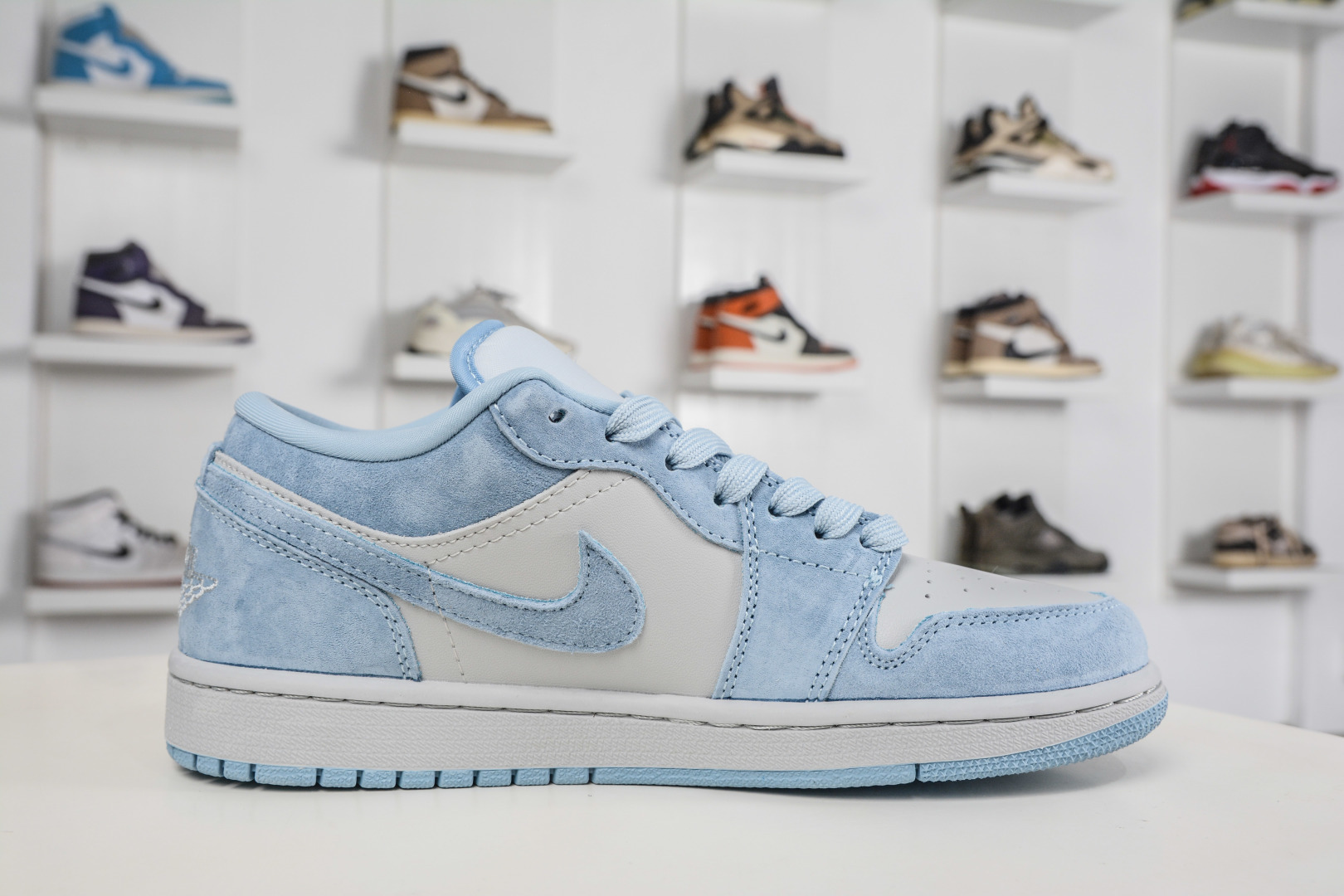 270 Air Jordan 1 Retro Low x Balenciaga 巴黎世家联名-灰蓝 QJ1988-009-Chinese UA Cheap High Quatity Brand Clothes Bags handbags Sneakers wholesale wholesaler seller from China Factory suppliers Fashion Clothing Shoes best Quality Beautiful Price 270 Air Jordan 1 Retro Low x Balenciaga 巴黎世家联名-灰蓝 QJ1988-009