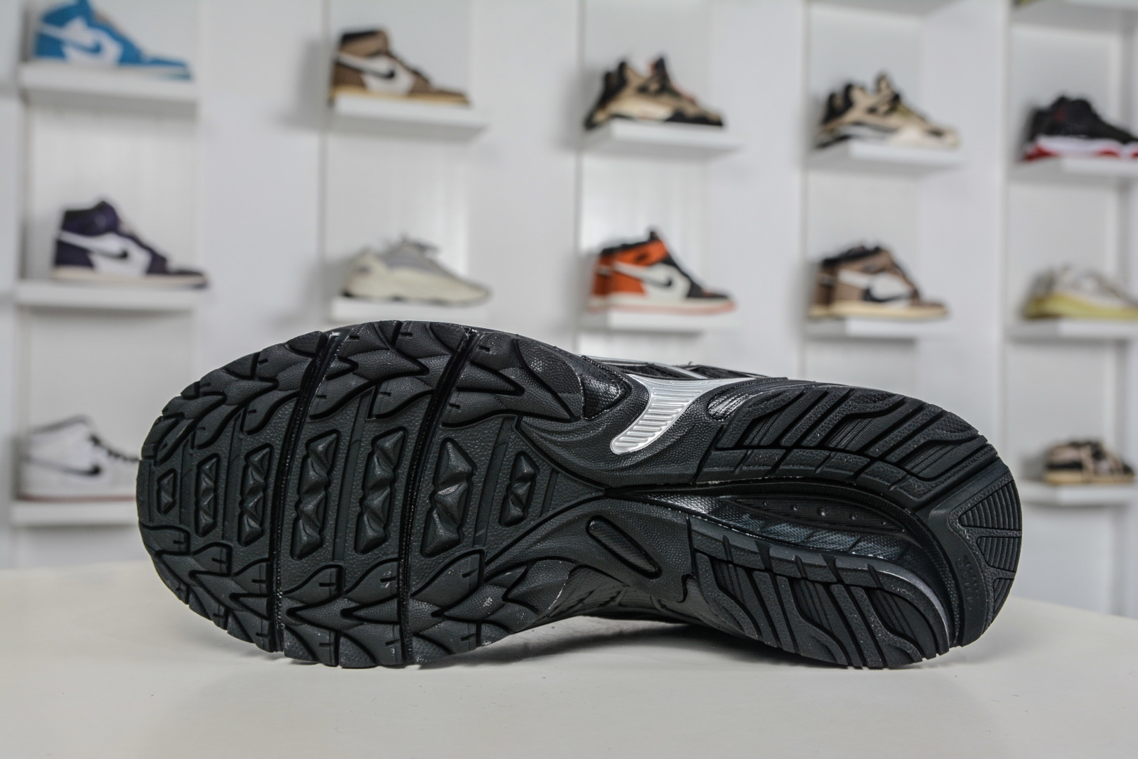 Asics Gel-Kahana TR Nexus 亚瑟士复古潮流休闲运动鞋 1203A872-001-Chinese wholesaler seller Clothes Bags handbags wholesale Shoes High Quatity wholesaler seller Cheap Sneakers from China Factory Chinese suppliers china wholesale clothing wholesaler seller Asics Gel-Kahana TR Nexus 亚瑟士复古潮流休闲运动鞋 1203A872-001