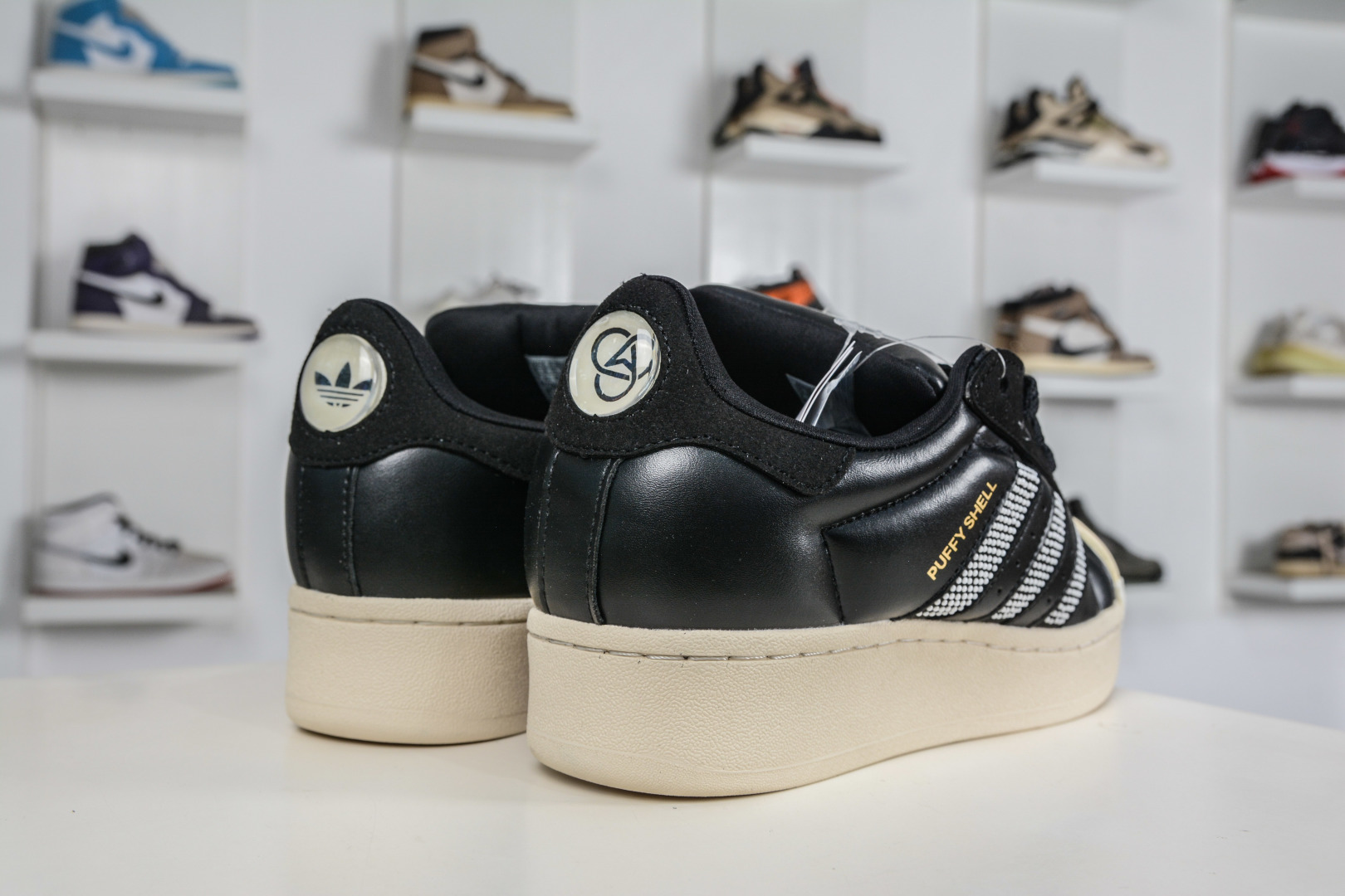 180 Adidas Originals Superstar Puffy Shell贝壳头厚底休闲板鞋 KJ6976-Chinese UA Cheap High Quatity Brand Clothes Bags handbags Sneakers wholesale wholesaler seller from China Factory suppliers Fashion Clothing Shoes best Quality Beautiful Price 180 Adidas Originals Superstar Puffy Shell贝壳头厚底休闲板鞋 KJ6976