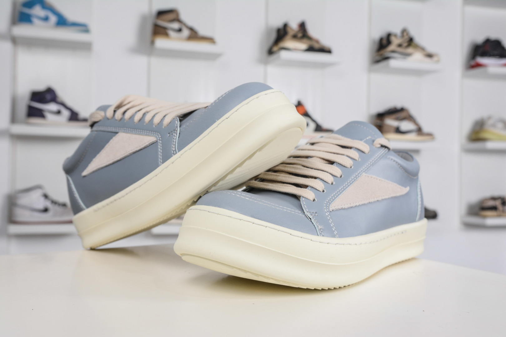 RICK OWENS/RO Hollywood 欧文斯 圆头系带低帮板鞋-Chinese wholesaler seller Clothes Bags handbags wholesale Shoes High Quatity wholesaler seller Cheap Sneakers from China Factory Chinese suppliers china wholesale clothing wholesaler seller RICK OWENS/RO Hollywood 欧文斯 圆头系带低帮板鞋