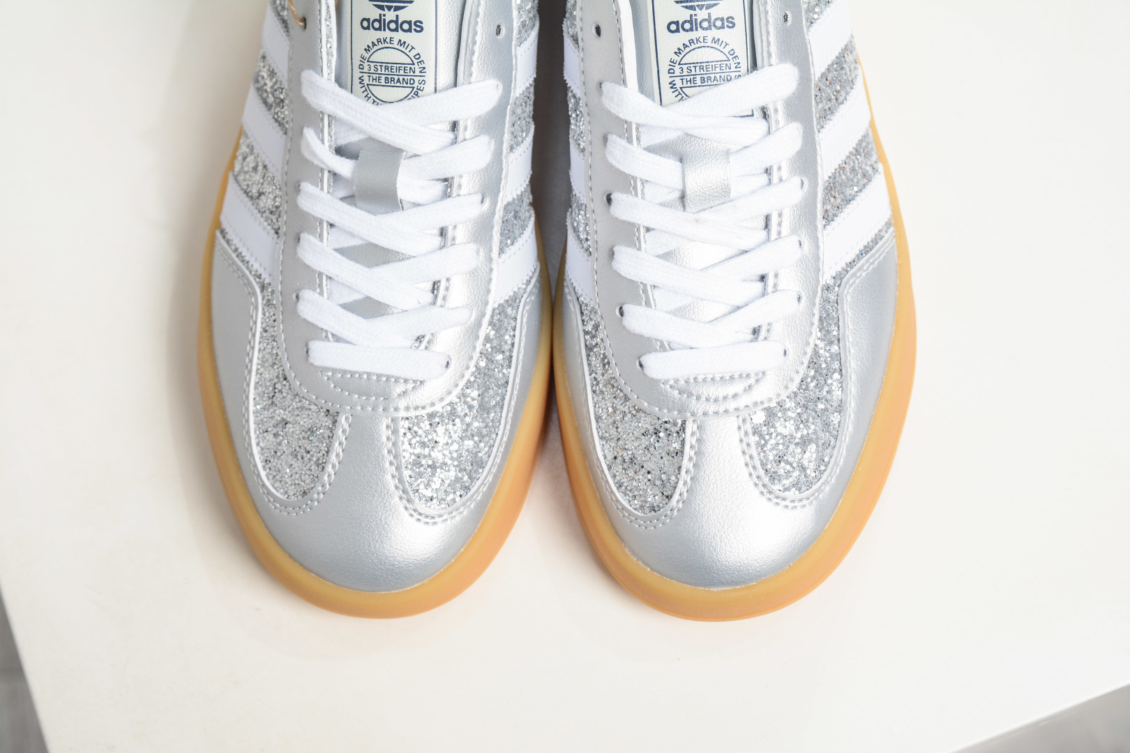 AD Gazelle Indoor Trainers 羚羊内训系列低帮复古百搭休闲运动德训风板鞋 JR1288-Chinese wholesaler seller Clothes Bags handbags wholesale Shoes High Quatity wholesaler seller Cheap Sneakers from China Factory Chinese suppliers china wholesale clothing wholesaler seller AD Gazelle Indoor Trainers 羚羊内训系列低帮复古百搭休闲运动德训风板鞋 JR1288