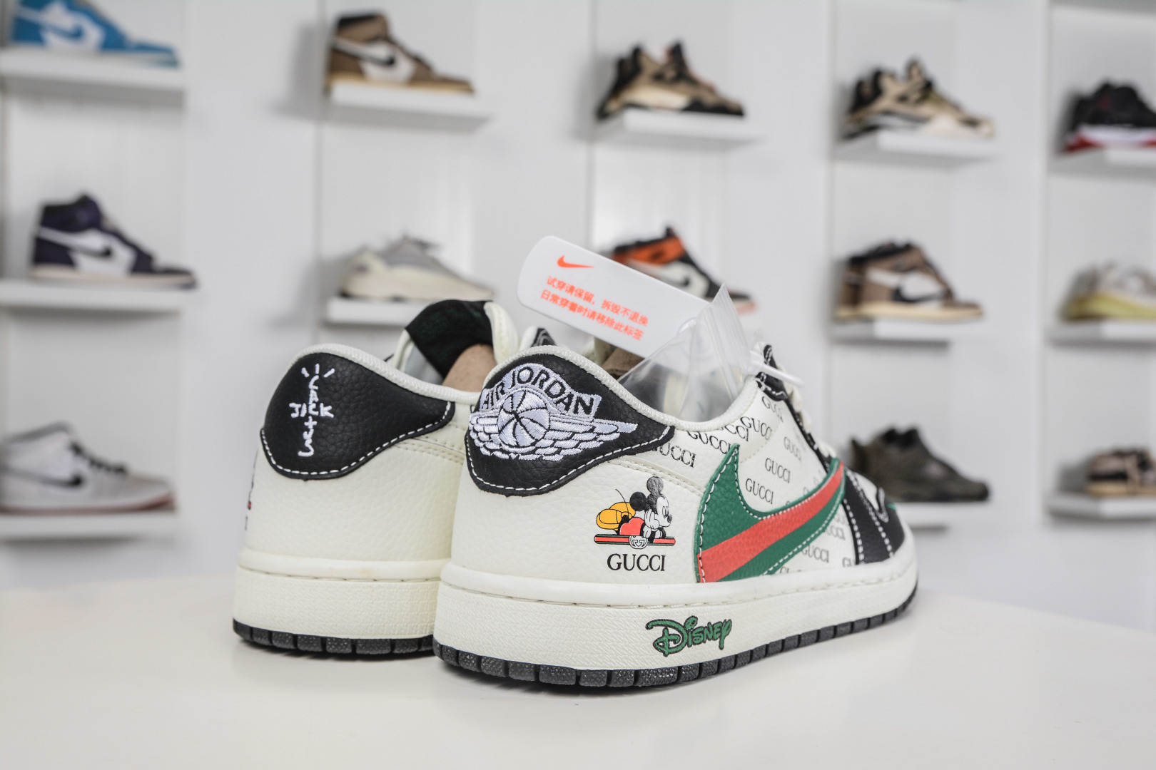 270 TS x Air Jordan x GUCCI AJ1 Low 倒钩低帮联名古驰-迪士尼红绿 DZ2688-009-Chinese UA Cheap High Quatity Brand Clothes Bags handbags Sneakers wholesale wholesaler seller from China Factory suppliers Fashion Clothing Shoes best Quality Beautiful Price 270 TS x Air Jordan x GUCCI AJ1 Low 倒钩低帮联名古驰-迪士尼红绿 DZ2688-009