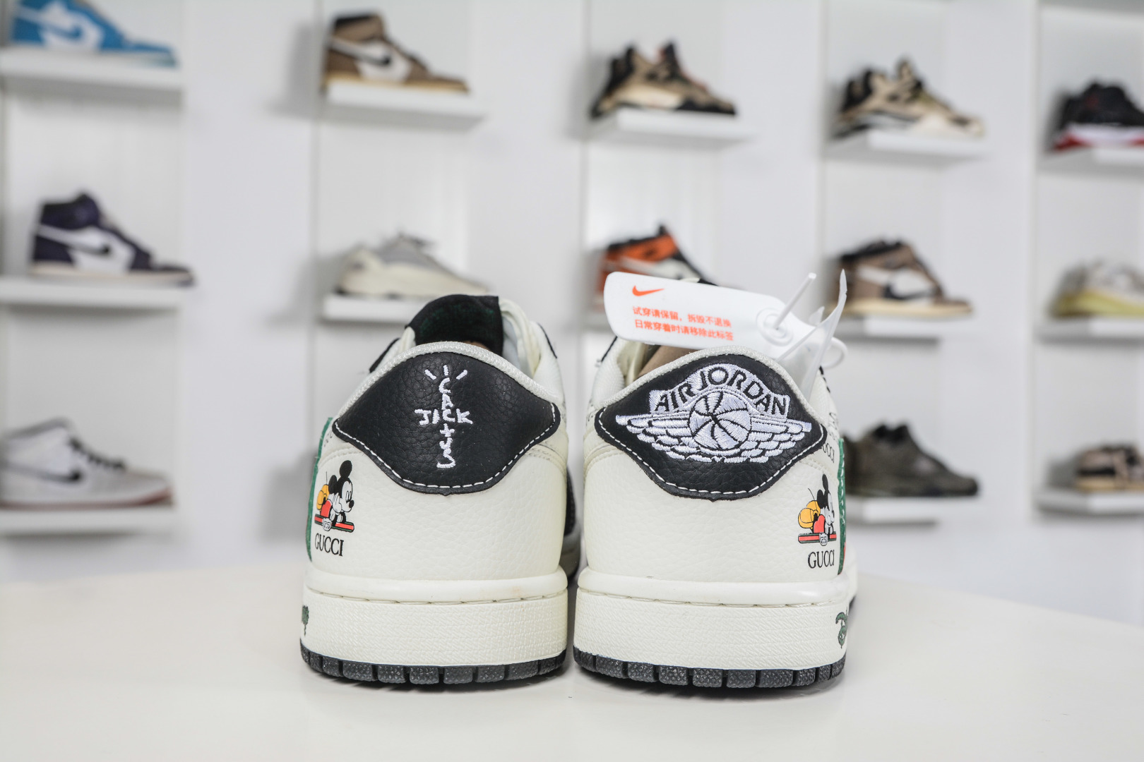 270 TS x Air Jordan x GUCCI AJ1 Low 倒钩低帮联名古驰-迪士尼红绿 DZ2688-009-Chinese UA Cheap High Quatity Brand Clothes Bags handbags Sneakers wholesale wholesaler seller from China Factory suppliers Fashion Clothing Shoes best Quality Beautiful Price 270 TS x Air Jordan x GUCCI AJ1 Low 倒钩低帮联名古驰-迪士尼红绿 DZ2688-009
