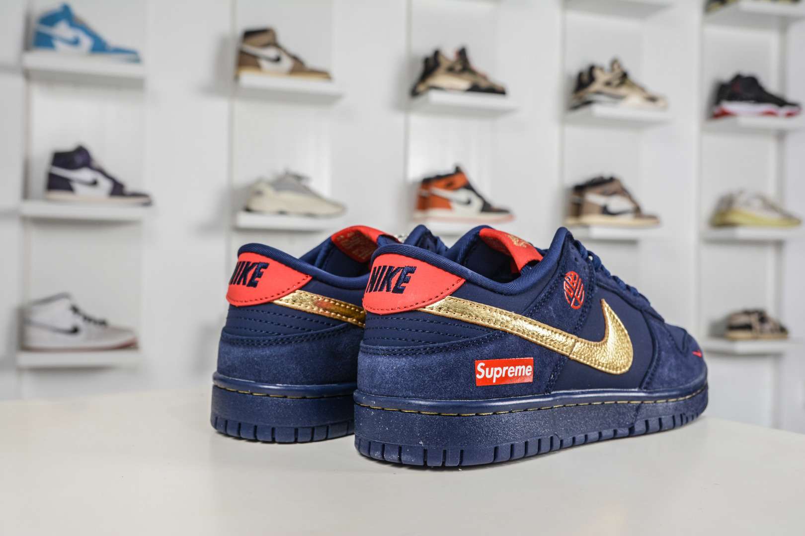 270 Nike SB Dunk Low x Superme SUP马年限定联名-藏蓝鎏金 NH0601-486