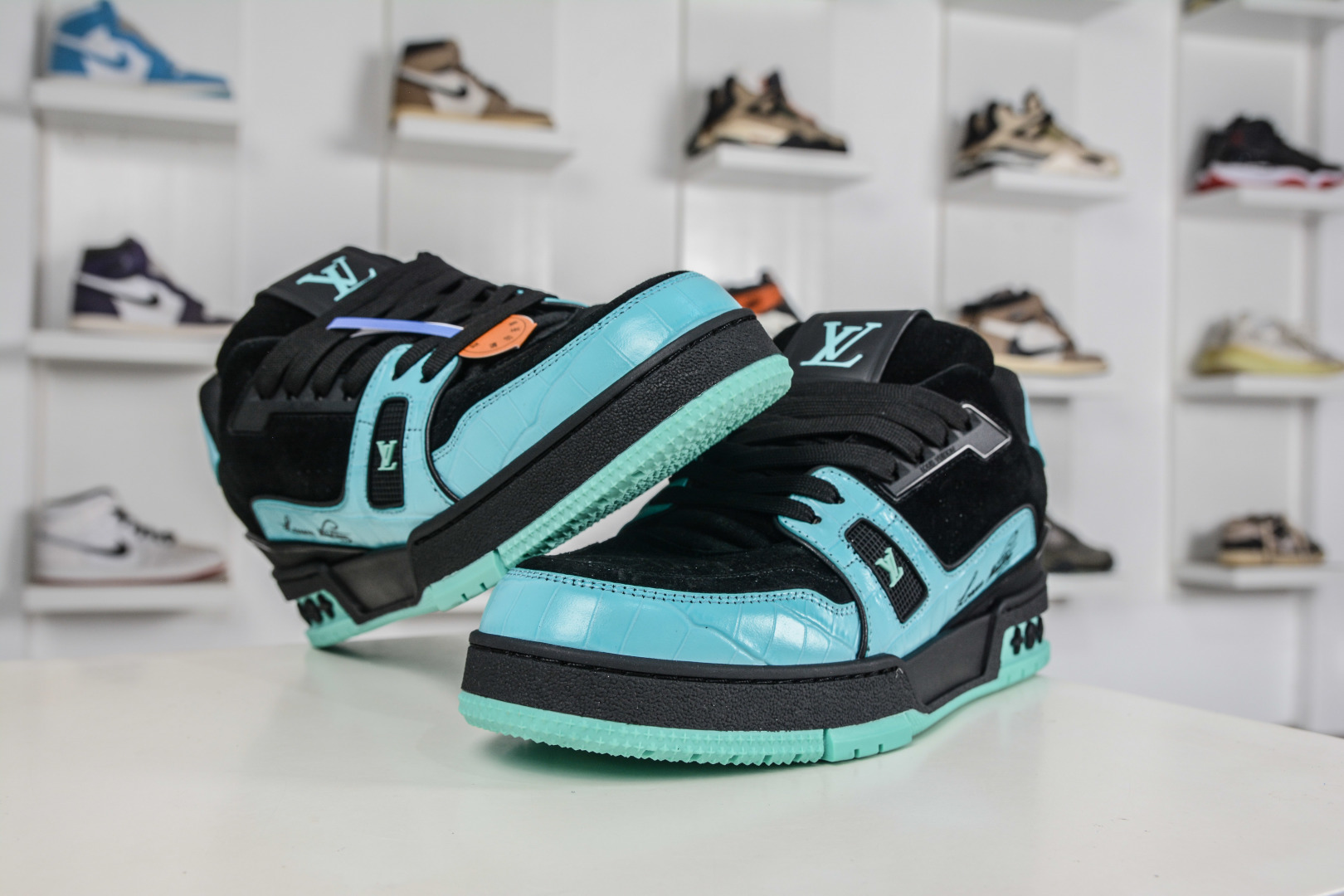 480 Louis Vuitton Trainer lv时装走秀运动鞋