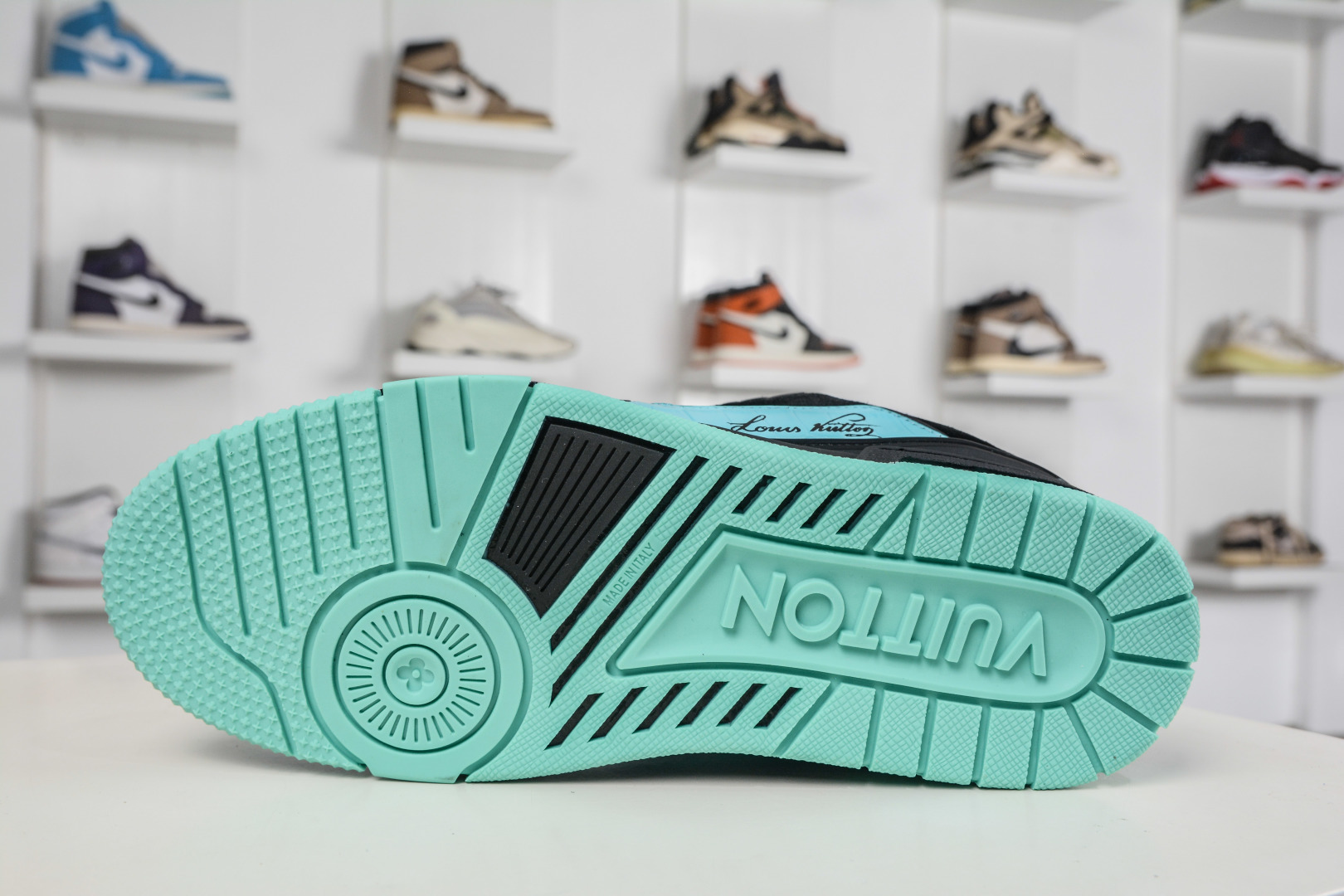 480 Louis Vuitton Trainer lv时装走秀运动鞋