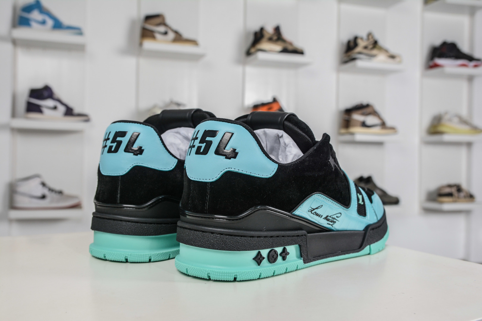 480 Louis Vuitton Trainer lv时装走秀运动鞋