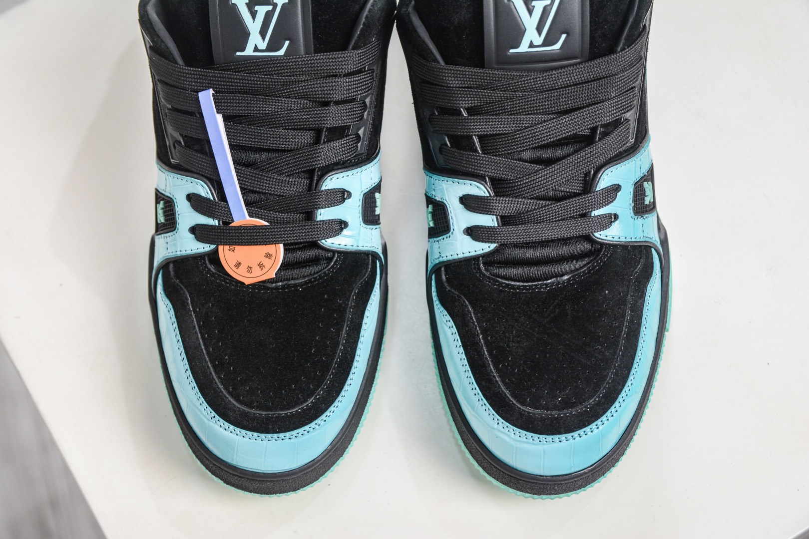 480 Louis Vuitton Trainer lv时装走秀运动鞋