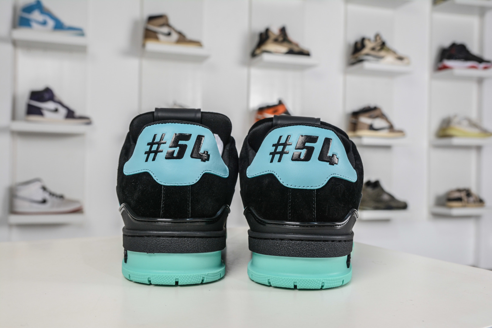 480 Louis Vuitton Trainer lv时装走秀运动鞋