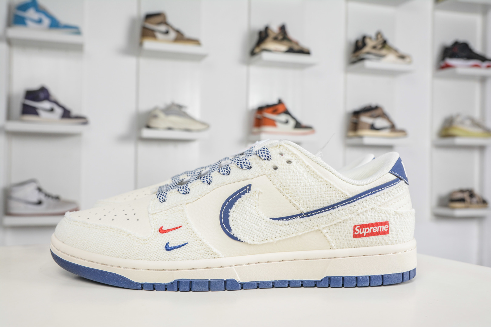 270 Nike SB Dunk Low x Superme SUP联名-白藏蓝 JP1628-034-Chinese UA Cheap High Quatity Brand Clothes Bags handbags Sneakers wholesale wholesaler seller from China Factory suppliers Fashion Clothing Shoes best Quality Beautiful Price 270 Nike SB Dunk Low x Superme SUP联名-白藏蓝 JP1628-034