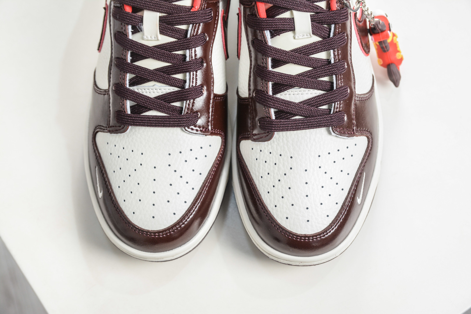 270 Nike SB Dunk Low x Superme SUP马年限定联名-鸿运米棕 NH0601-480-Chinese UA Cheap High Quatity Brand Clothes Bags handbags Sneakers wholesale wholesaler seller from China Factory suppliers Fashion Clothing Shoes best Quality Beautiful Price 270 Nike SB Dunk Low x Superme SUP马年限定联名-鸿运米棕 NH0601-480