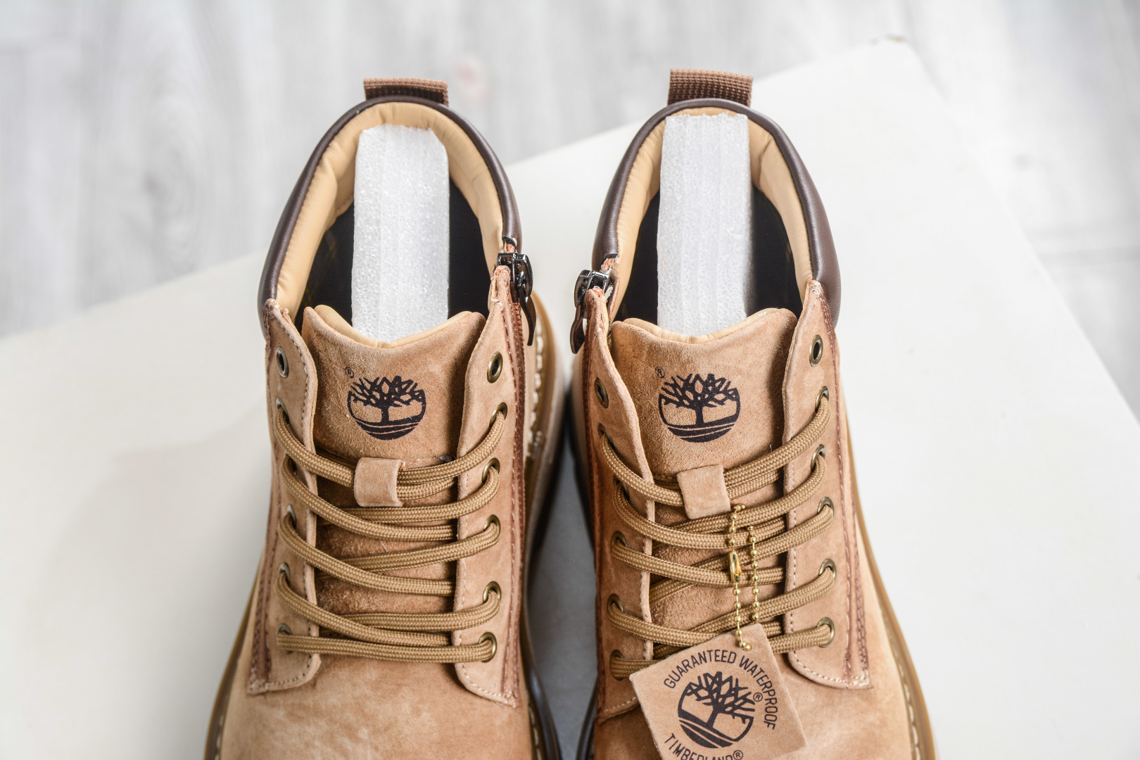 230 Timberland添柏岚/天伯伦户外高帮休闲大黄靴系列-Chinese UA Cheap High Quatity Brand Clothes Bags handbags Sneakers wholesale wholesaler seller from China Factory suppliers Fashion Clothing Shoes best Quality Beautiful Price 230 Timberland添柏岚/天伯伦户外高帮休闲大黄靴系列