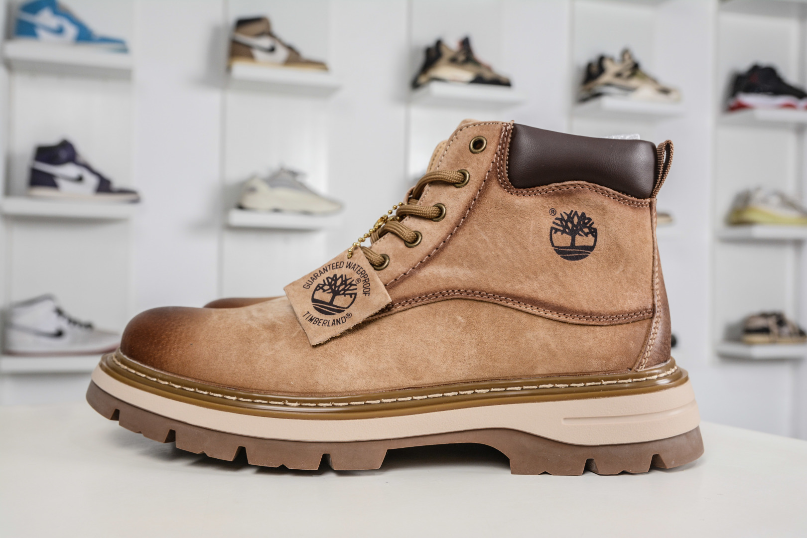 230 Timberland添柏岚/天伯伦户外高帮休闲大黄靴系列-Chinese UA Cheap High Quatity Brand Clothes Bags handbags Sneakers wholesale wholesaler seller from China Factory suppliers Fashion Clothing Shoes best Quality Beautiful Price 230 Timberland添柏岚/天伯伦户外高帮休闲大黄靴系列