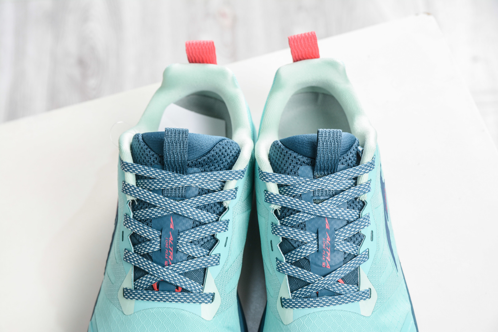 210 Altra Altra Lone Peak 9 奥创奥林匹斯9代 月色 舒适百搭防滑耐磨低帮户外跑步鞋 AL0A85RH