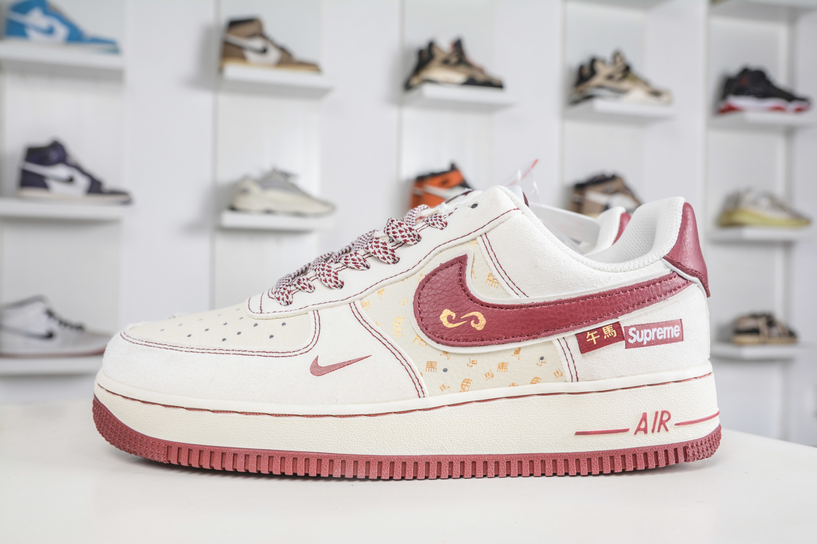 260 Nike Air Force 1 Low 07 x Supreme SUP马年限定-米白红 XL1982-336-Chinese UA Cheap High Quatity Brand Clothes Bags handbags Sneakers wholesale wholesaler seller from China Factory suppliers Fashion Clothing Shoes best Quality Beautiful Price 260 Nike Air Force 1 Low 07 x Supreme SUP马年限定-米白红 XL1982-336