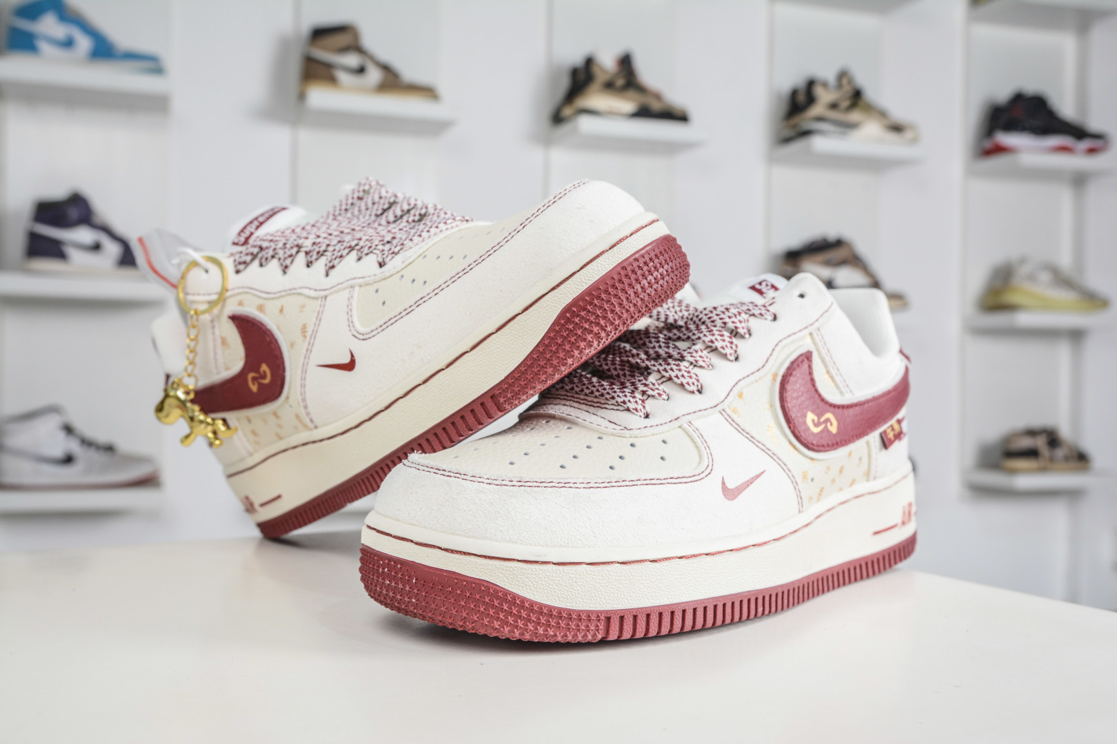 260 Nike Air Force 1 Low 07 x Supreme SUP马年限定-米白红 XL1982-336-Chinese UA Cheap High Quatity Brand Clothes Bags handbags Sneakers wholesale wholesaler seller from China Factory suppliers Fashion Clothing Shoes best Quality Beautiful Price 260 Nike Air Force 1 Low 07 x Supreme SUP马年限定-米白红 XL1982-336