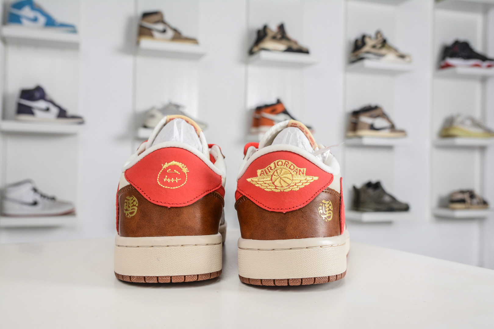 270 TS x Nike Air Jordan 1 Low 马年限定 白棕红 YF9511-500