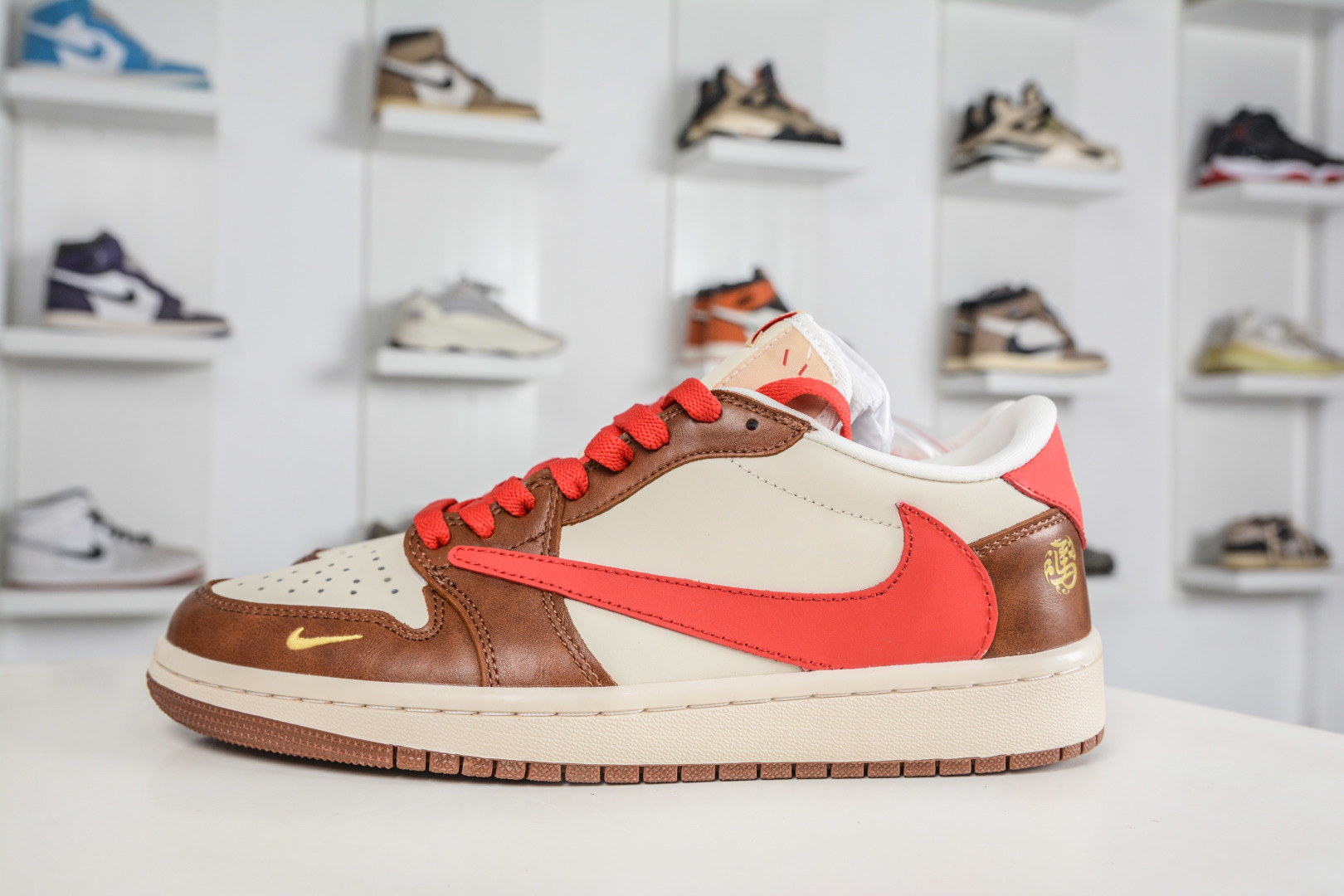 270 TS x Nike Air Jordan 1 Low 马年限定 白棕红 YF9511-500