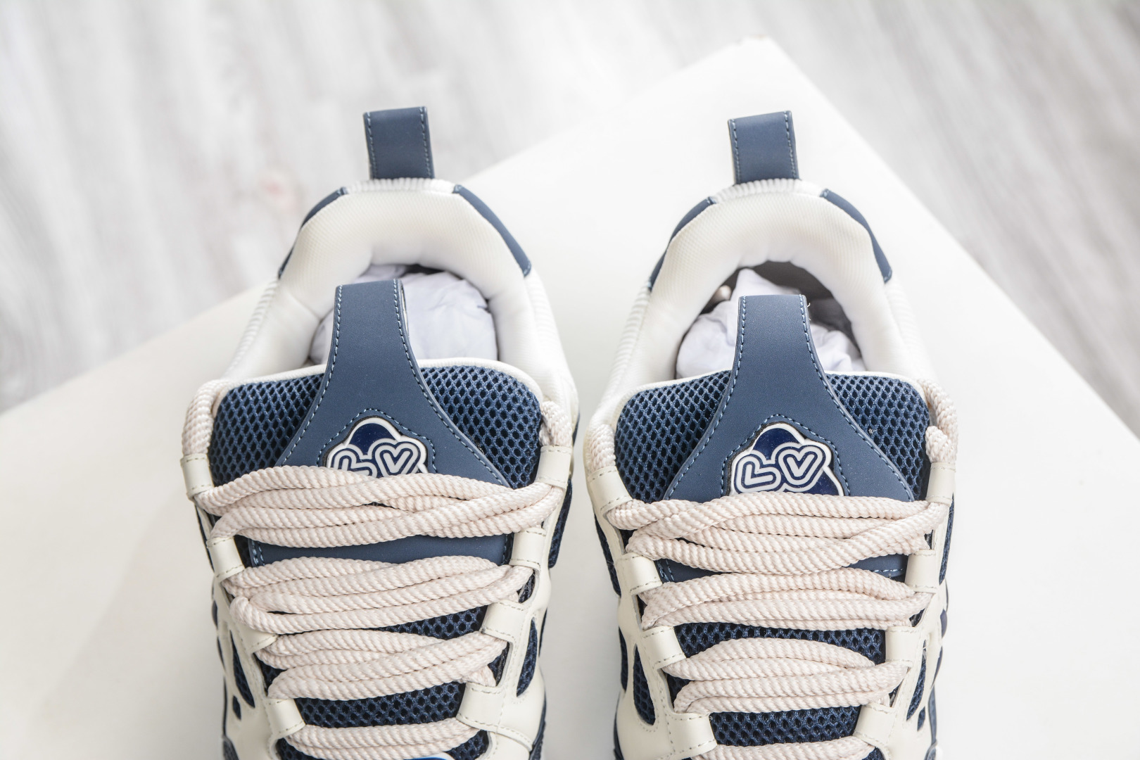 400 Louis Vuitton Trainer Skate 圆头系带 低帮 时尚板鞋-Chinese UA Cheap High Quatity Brand Clothes Bags handbags Sneakers wholesale wholesaler seller from China Factory suppliers Fashion Clothing Shoes best Quality Beautiful Price 400 Louis Vuitton Trainer Skate 圆头系带 低帮 时尚板鞋