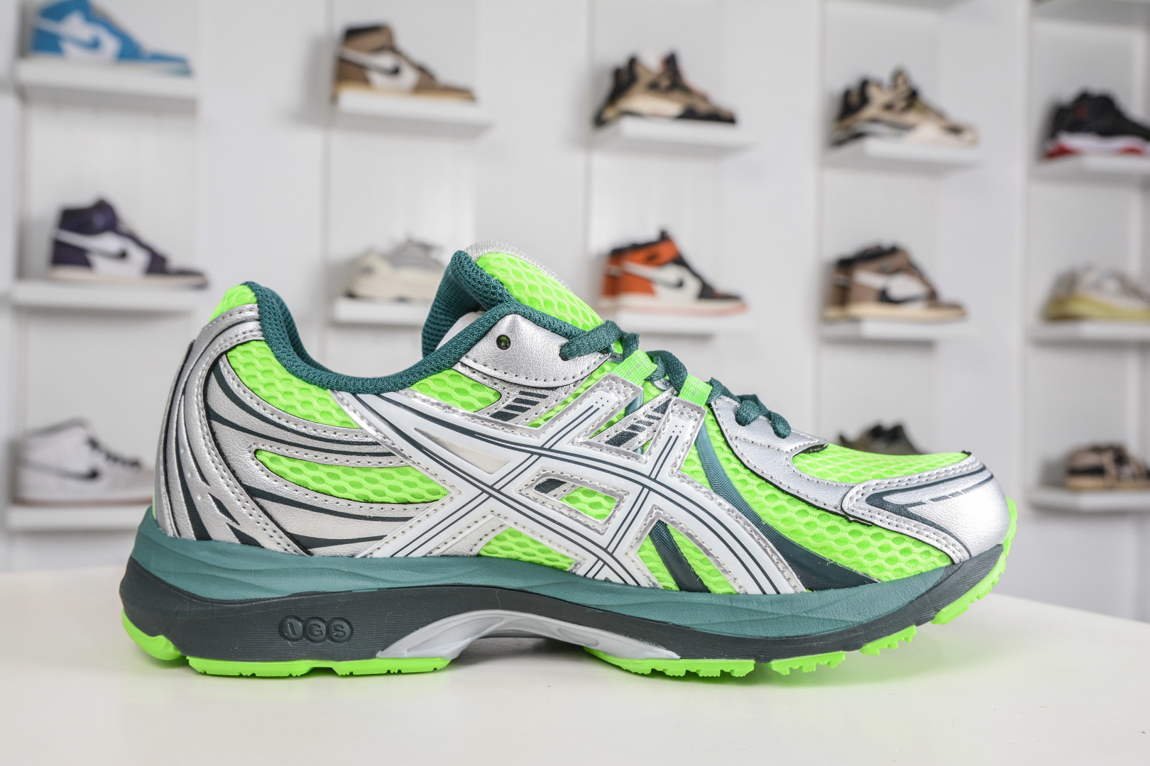 Asics Gel-Sekiran 亚瑟士 时尚舒适复古休闲运动跑步鞋 1203A954-300