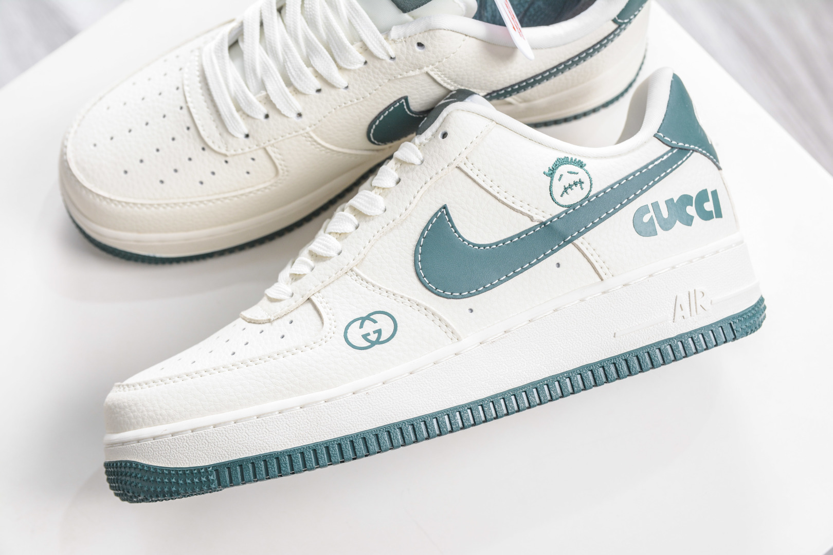Gucci x NIke Air Force 1 古驰联名-米绿 LD1999-017-Top High Quatity Cheap Sneakers Fashion Clothing Clothes Bags handbags Shoes of all Brand wholesale With The best Quality And Beautiful Price from China Factory Chinese suppliers wholesaler seller Gucci x NIke Air Force 1 古驰联名-米绿 LD1999-017