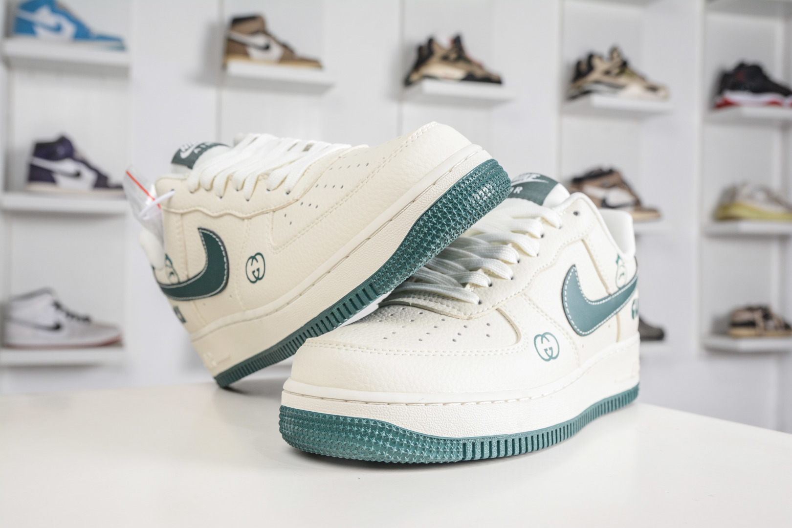 Gucci x NIke Air Force 1 古驰联名-米绿 LD1999-017-Top High Quatity Cheap Sneakers Fashion Clothing Clothes Bags handbags Shoes of all Brand wholesale With The best Quality And Beautiful Price from China Factory Chinese suppliers wholesaler seller Gucci x NIke Air Force 1 古驰联名-米绿 LD1999-017