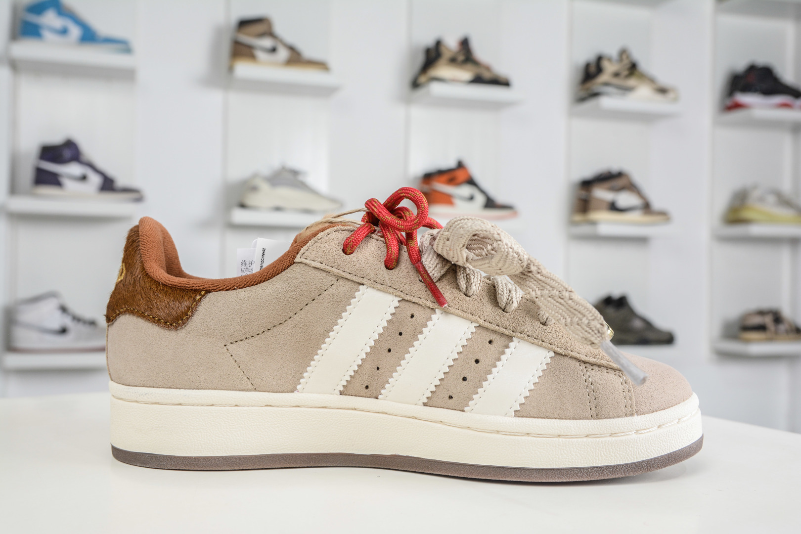 X版 Adidas CAMPUS 00s 面包鞋复古休闲板鞋 KJ8724-Top High Quatity Cheap Sneakers Fashion Clothing Clothes Bags handbags Shoes of all Brand wholesale With The best Quality And Beautiful Price from China Factory Chinese suppliers wholesaler seller X版 Adidas CAMPUS 00s 面包鞋复古休闲板鞋 KJ8724