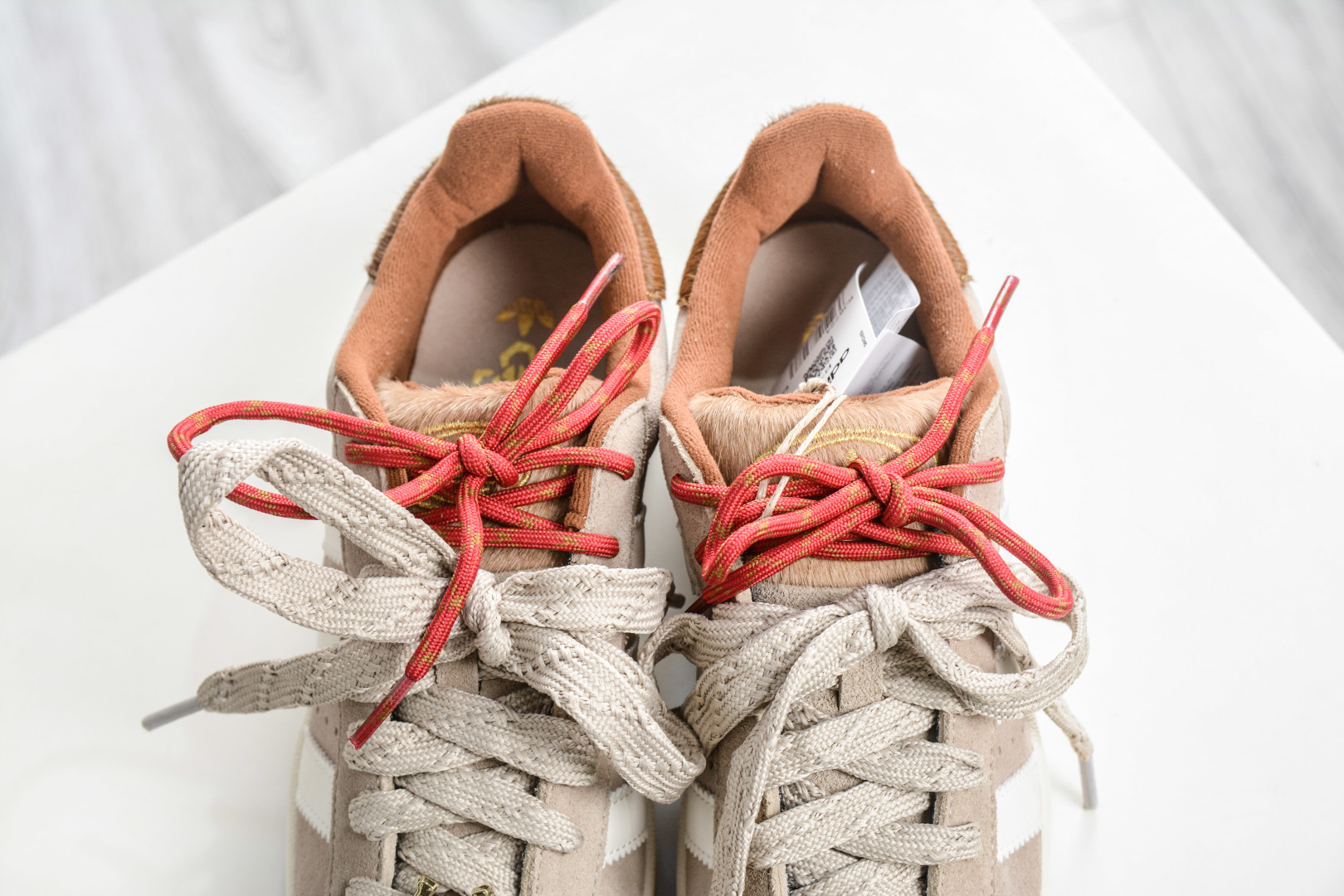X版 Adidas CAMPUS 00s 面包鞋复古休闲板鞋 KJ8724-Top High Quatity Cheap Sneakers Fashion Clothing Clothes Bags handbags Shoes of all Brand wholesale With The best Quality And Beautiful Price from China Factory Chinese suppliers wholesaler seller X版 Adidas CAMPUS 00s 面包鞋复古休闲板鞋 KJ8724