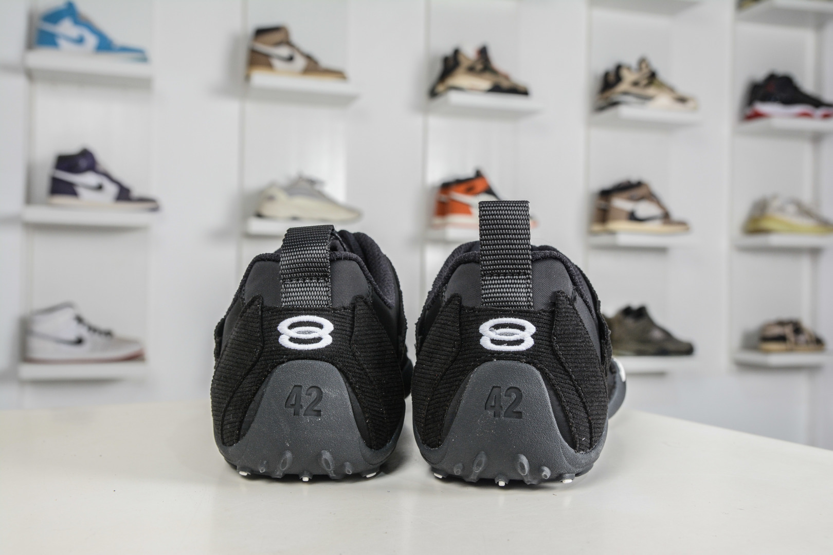 XA版本顶级BALENCIAGA Monday Ultra 巴黎世家 853505 WMNDI 1000-Top High Quatity Cheap Sneakers Fashion Clothing Clothes Bags handbags Shoes of all Brand wholesale With The best Quality And Beautiful Price from China Factory Chinese suppliers wholesaler seller XA版本顶级BALENCIAGA Monday Ultra 巴黎世家 853505 WMNDI 1000