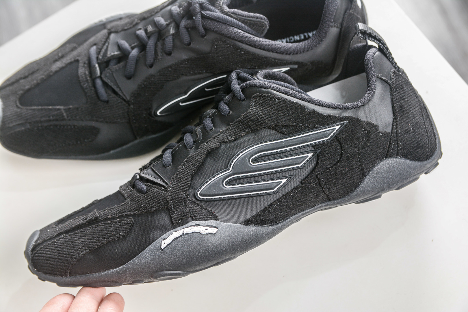 XA版本顶级BALENCIAGA Monday Ultra 巴黎世家 853505 WMNDI 1000-Top High Quatity Cheap Sneakers Fashion Clothing Clothes Bags handbags Shoes of all Brand wholesale With The best Quality And Beautiful Price from China Factory Chinese suppliers wholesaler seller XA版本顶级BALENCIAGA Monday Ultra 巴黎世家 853505 WMNDI 1000