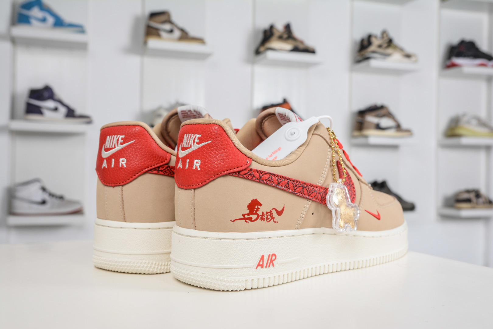 Nike Air Force 1 Low 07 马年限定 赤砂丹红 DF0188-130-Top High Quatity Cheap Sneakers Fashion Clothing Clothes Bags handbags Shoes of all Brand wholesale With The best Quality And Beautiful Price from China Factory Chinese suppliers wholesaler seller Nike Air Force 1 Low 07 马年限定 赤砂丹红 DF0188-130