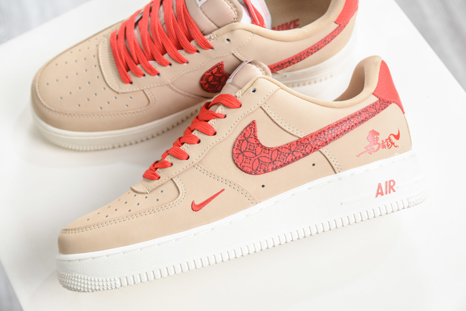 Nike Air Force 1 Low 07 马年限定 赤砂丹红 DF0188-130-Top High Quatity Cheap Sneakers Fashion Clothing Clothes Bags handbags Shoes of all Brand wholesale With The best Quality And Beautiful Price from China Factory Chinese suppliers wholesaler seller Nike Air Force 1 Low 07 马年限定 赤砂丹红 DF0188-130
