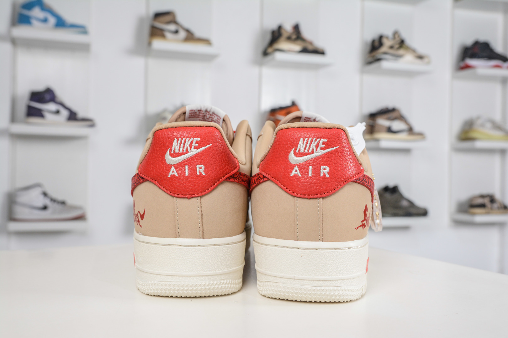 Nike Air Force 1 Low 07 马年限定 赤砂丹红 DF0188-130-Top High Quatity Cheap Sneakers Fashion Clothing Clothes Bags handbags Shoes of all Brand wholesale With The best Quality And Beautiful Price from China Factory Chinese suppliers wholesaler seller Nike Air Force 1 Low 07 马年限定 赤砂丹红 DF0188-130