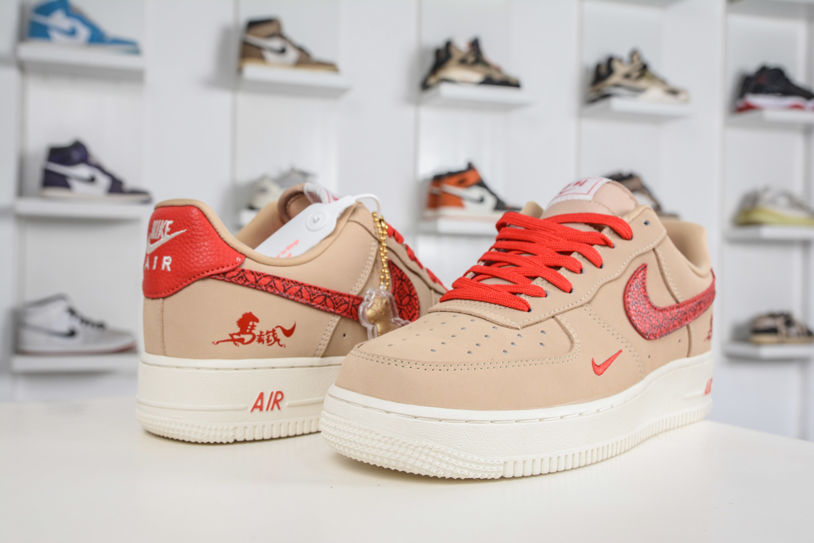 Nike Air Force 1 Low 07 马年限定 赤砂丹红 DF0188-130-Top High Quatity Cheap Sneakers Fashion Clothing Clothes Bags handbags Shoes of all Brand wholesale With The best Quality And Beautiful Price from China Factory Chinese suppliers wholesaler seller Nike Air Force 1 Low 07 马年限定 赤砂丹红 DF0188-130