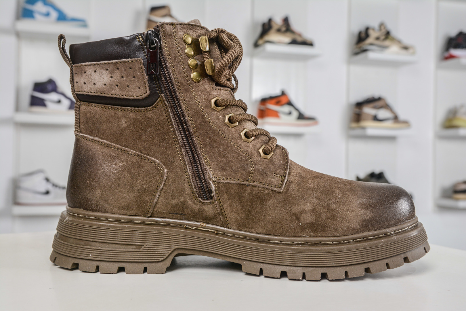 新年福利特价 Timberland添柏岚/天伯伦 秋冬新品(毛绒内里保暖锁热)秋冬必备户外休闲大黄靴系列-Top High Quatity Cheap Sneakers Fashion Clothing Clothes Bags handbags Shoes of all Brand wholesale With The best Quality And Beautiful Price from China Factory Chinese suppliers wholesaler seller 新年福利特价 Timberland添柏岚/天伯伦 秋冬新品(毛绒内里保暖锁热)秋冬必备户外休闲大黄靴系列